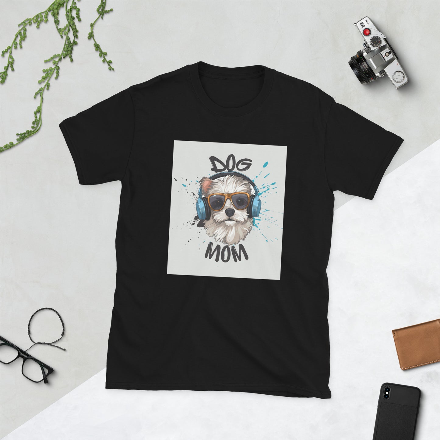 Dog Mom T-Shirt